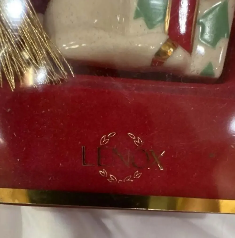 Lenox brand new